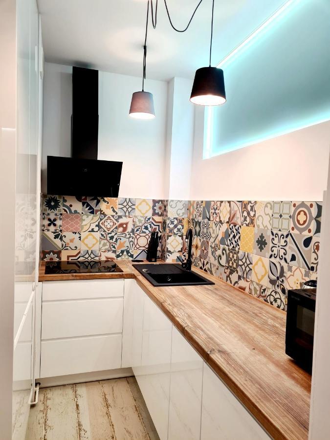 Apartament Walbrzych / Piaskowa Gora Exteriör bild