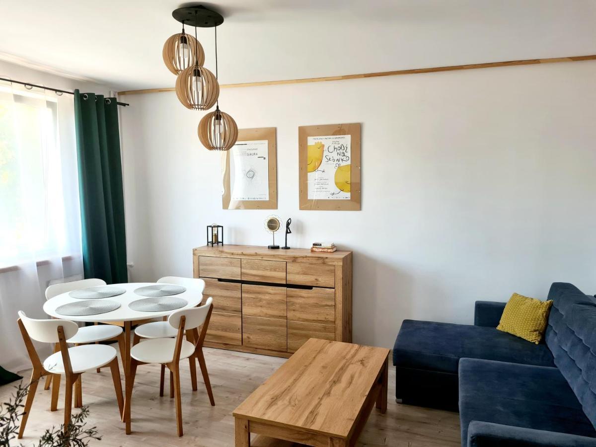Apartament Walbrzych / Piaskowa Gora Exteriör bild