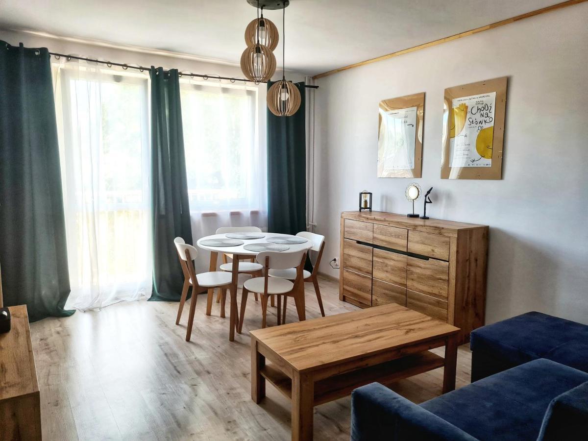Apartament Walbrzych / Piaskowa Gora Exteriör bild